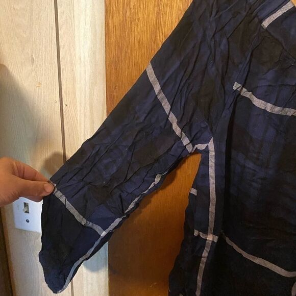 Plaid top - Picture 3 of 4